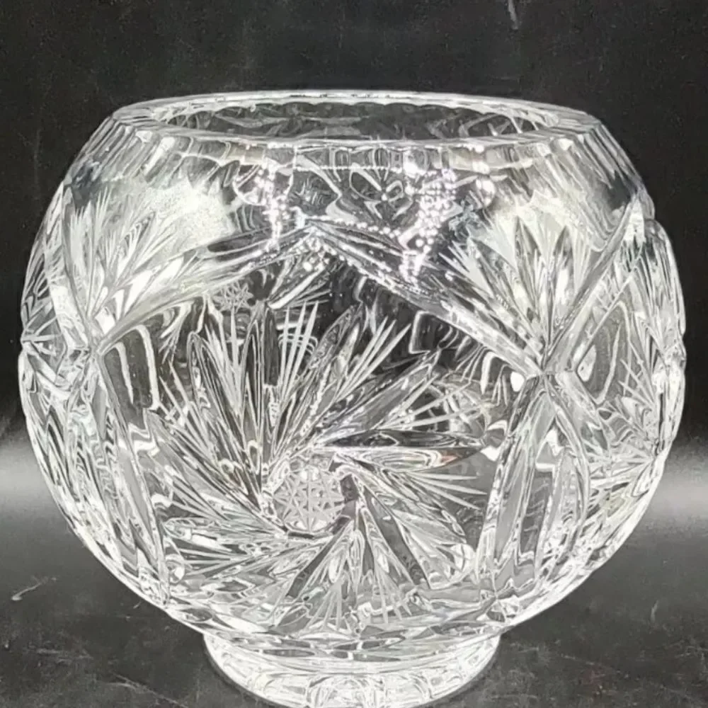 Vintage Mid Century Modern Pressed Glass Rose Starburst Crystal Bowl Vase 6.75”